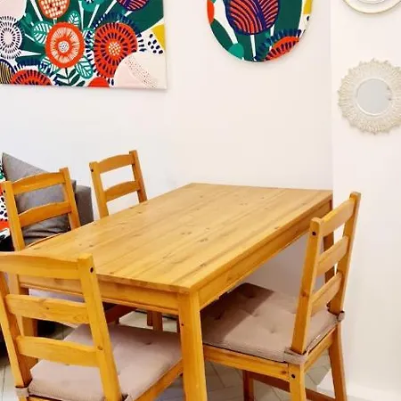 Elena Flat Nelke Zentrum Centro Westfield